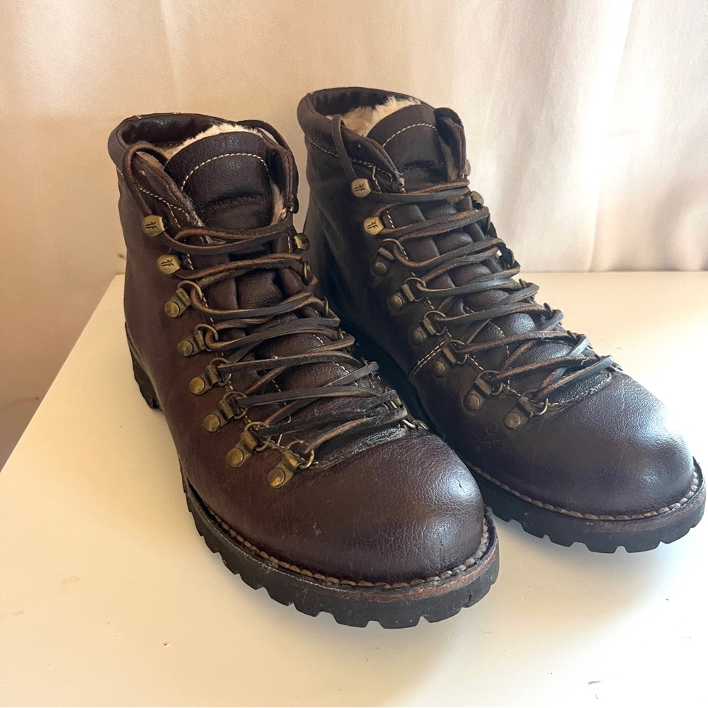 Frye Women's Archie Shearling Hiker Casual Lace Ups size 8